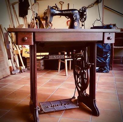 Singer 1949