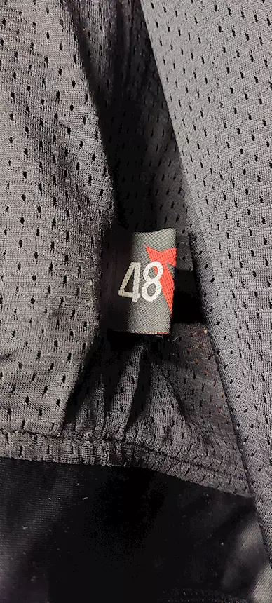 Foto 5Giacca pelle Dainese, taglia 48, in buone condizioni
