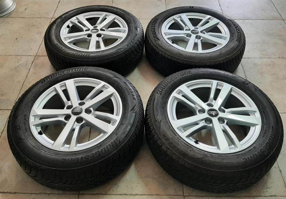 Cerchi e Gomme Audi Q3
