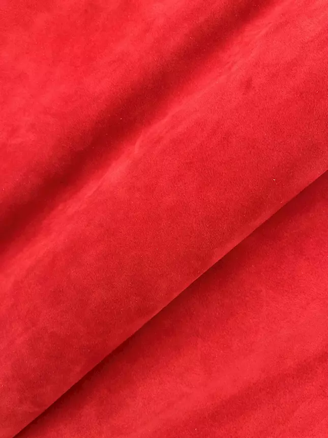 B27 Pelle scamosciata colore rosso - Sp. 2.0, tipo pellame VITELLI