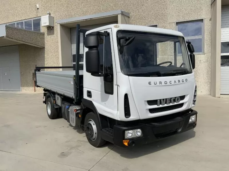Foto 3EUROCARGO TIBALTABILE VARI DISPONBILITA PERMUTE FINANZIAMENT Iveco