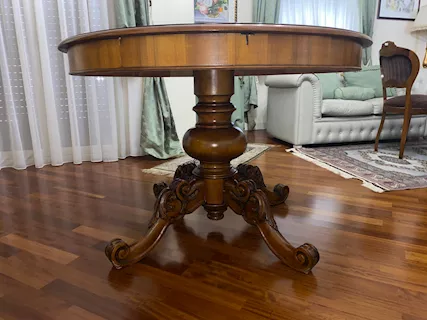 Tavolo rotondo