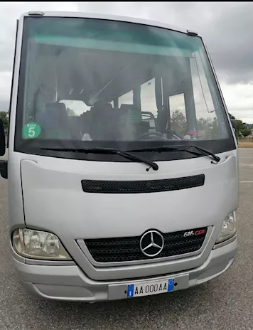 Mercedes 616 21 posti