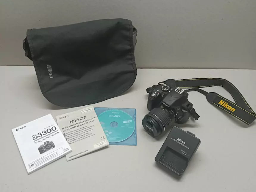 Foto 6Nikon D3300 con obiettivo. Come nuova