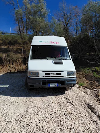 Iveco Daily minibus