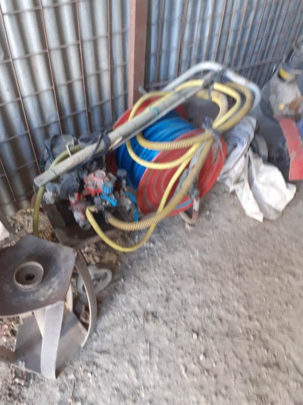 Foto 6Pompa a motore usato per alberi d ulivo e frutta