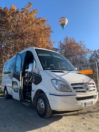 Minibus anno 2007 Marca Mercedes Km 300000 Euro 4, cambio automatico - Anteprima 2