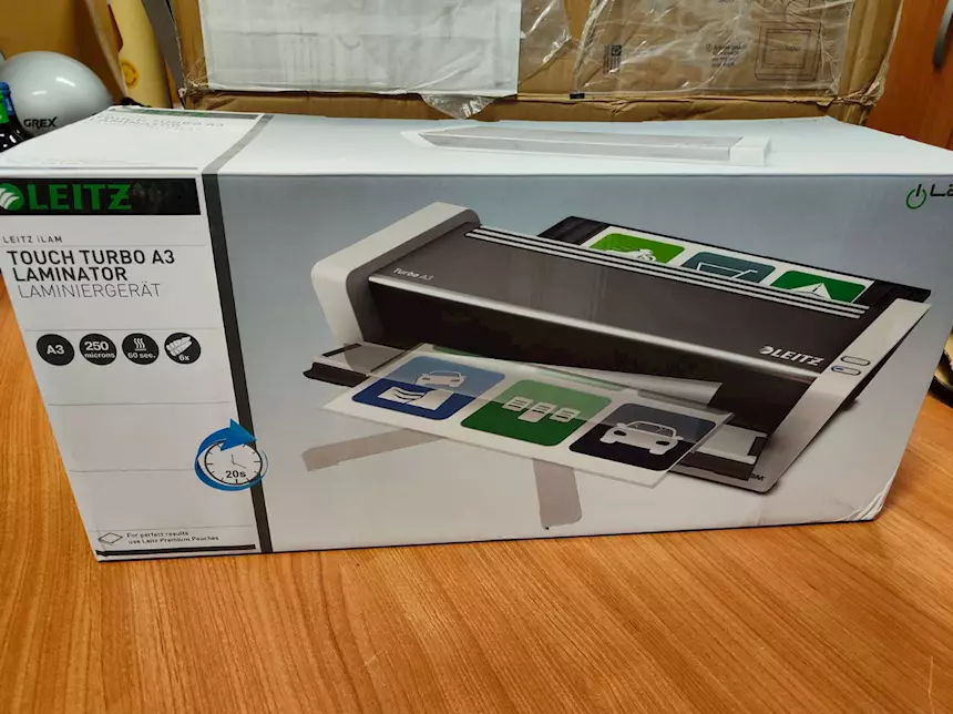 Foto 2 Laminatrice plastificatrice nuova Leitz iLam Touch Turbo A3