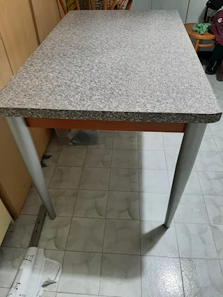 Tavolo da cucina - Anteprima 1