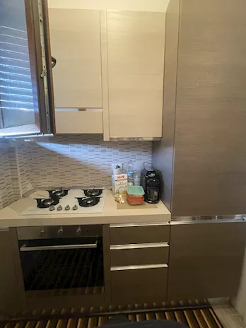 Cucina con possibilità di farla lineare - Anteprima 3