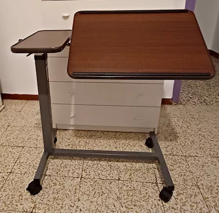 Tavolino da letto