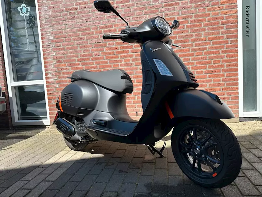 Vespa GTS 125 Supersport