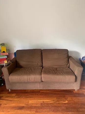 Regalo divano mattone in tessuto