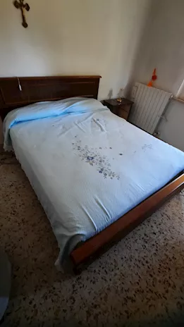 Camera da letto completa