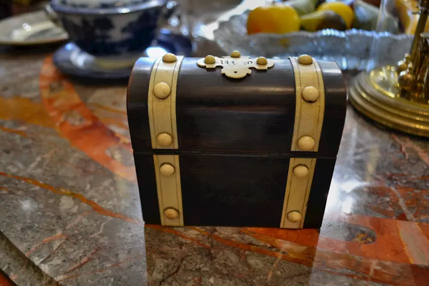 Cofanetto porta profumi XX secolo, in legno - Foto 9