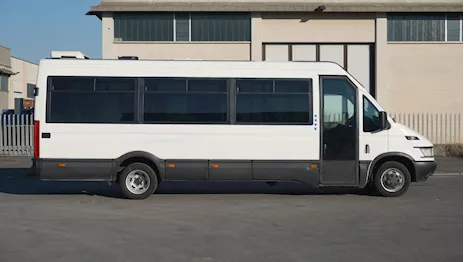 Iveco Daily 19 posti Anno 2005 Km 475000 Euro 3 - Anteprima 4