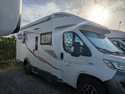 Camper Roller Team zefiro 295