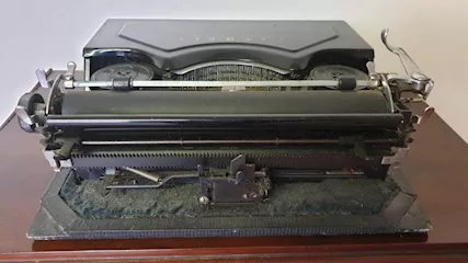 Macchina da scrivere Adler Favorite anni 1930 - Foto 5