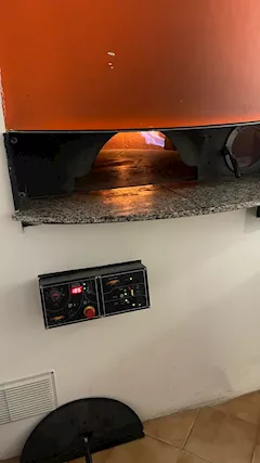 Pacchetto completo attrezzatura pizzeria asporto usato