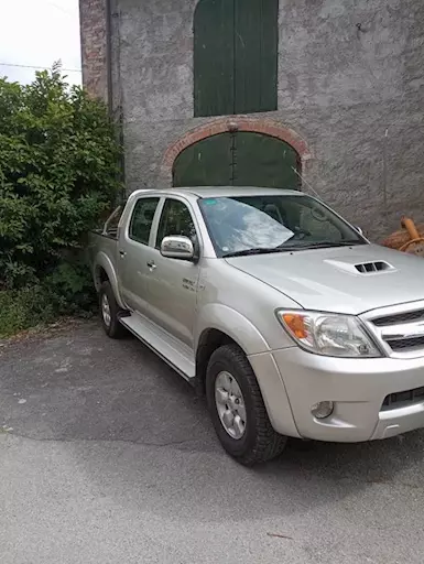 Toyota Hilux 3000 170CV