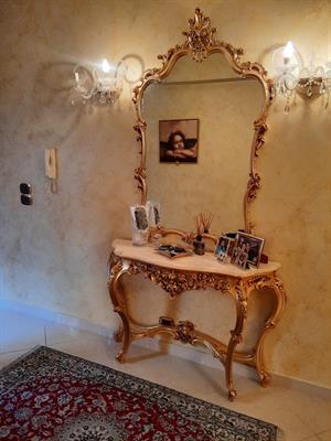 Consolle foglia oro