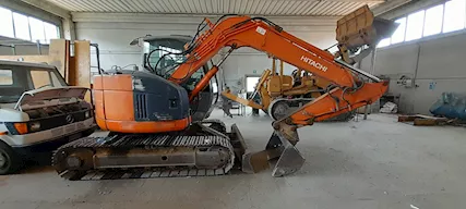 ESCAVATORE HITACHI F213-26