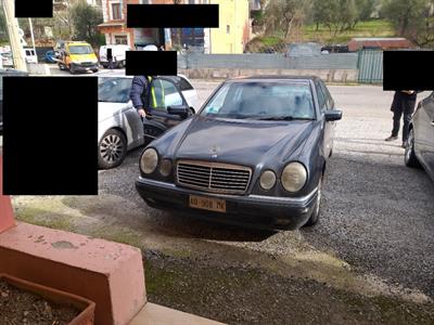 Mercedes Benz E200 Vendita fallimentare