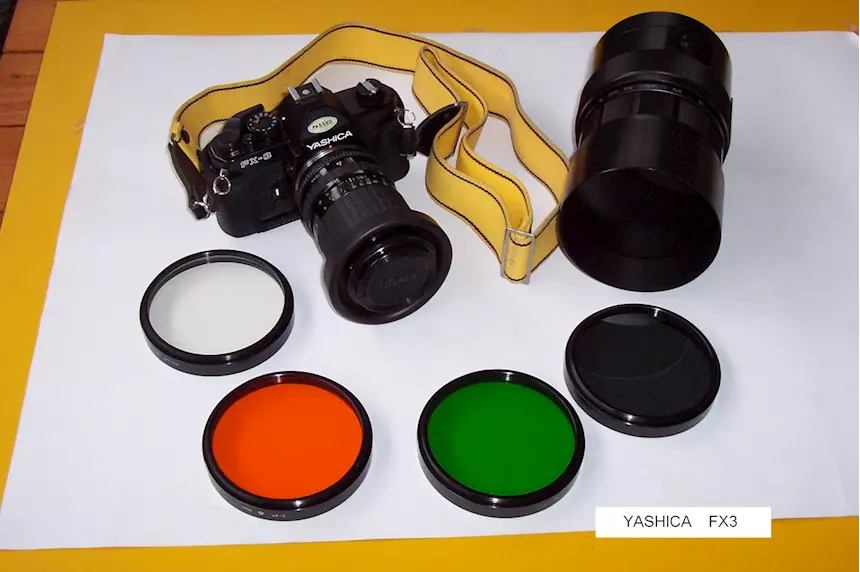 Yashica FX-3