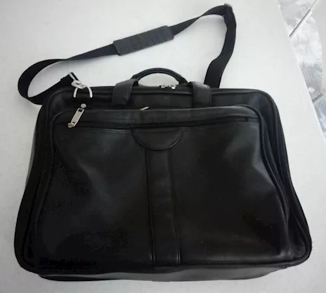 Borsa documenti o per PC portatile o altro in pelle nera