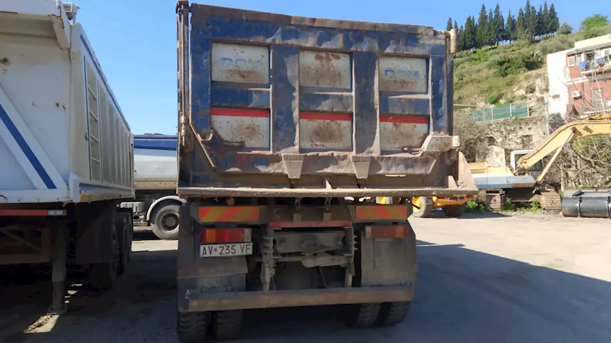 Foto 2Volvo FL 420 ribatabile Cassone Ribaltabile Anno 1998 Km 5490000
