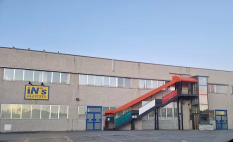 Immobile vicino autostrada arona