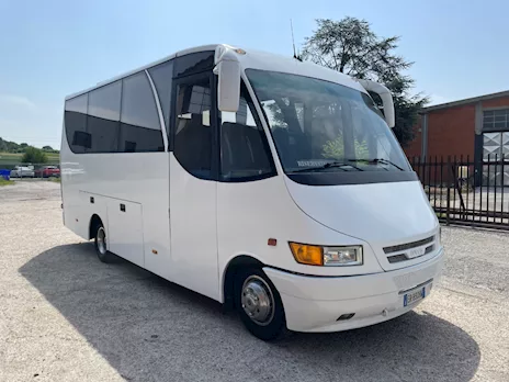 Iveco Jolly 26 posti anno 2005 Euro 3 col disco