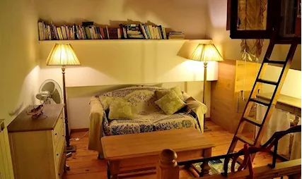 Tavolino massello basso ottimo