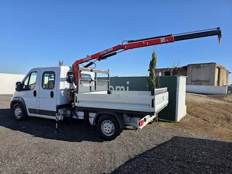 Fiat Ducato cassone e grù - 7 posti