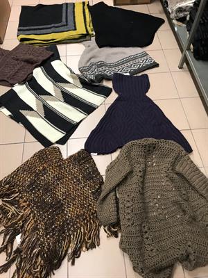 Stock sciarpe/stole/mantelle - Foto 2