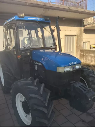 Trattore New Holland - TN75 - 1.215 ore di lavoro Anno 2002 - Foto 3