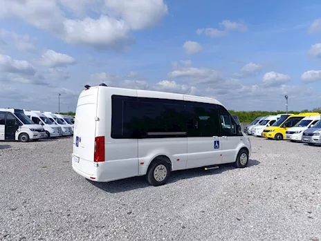Mercedes-Benz eSprinter nuovo Euro 6 - Anteprima 9