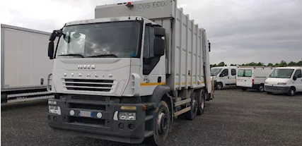 Iveco Stralis 310 Autocarro Compattatore