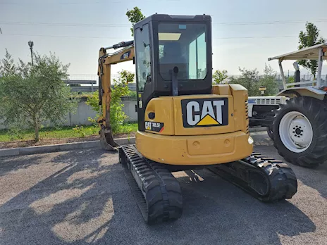 Caterpillar 305 5 e anno 2017 Ore 4100 Escavatore - Anteprima 5