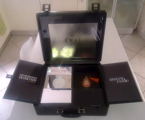 Valigetta Armani Originale 24 ore Porta profumi in pelle