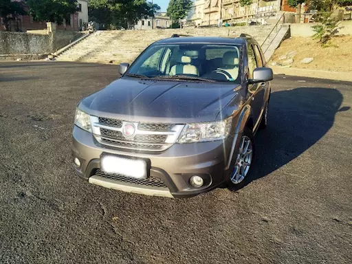 Fiat Freemont 4x4 usata perfetta interni pelle
