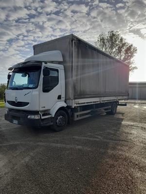 Renault Midlum
