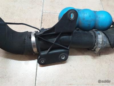 Tubo intercooler Audi A4 A5 Q5 3.0 diesel 2010, in ottime condizioni - Foto 6