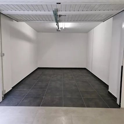 Affitasi box auto in zona S. Rita (mq 20) nuova costruzione
