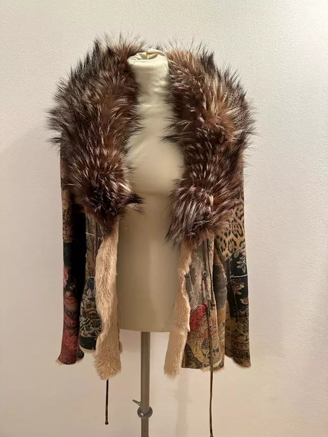 Foto 3Giacca in pelle Roberto Cavalli con collo in volpe, taglia l