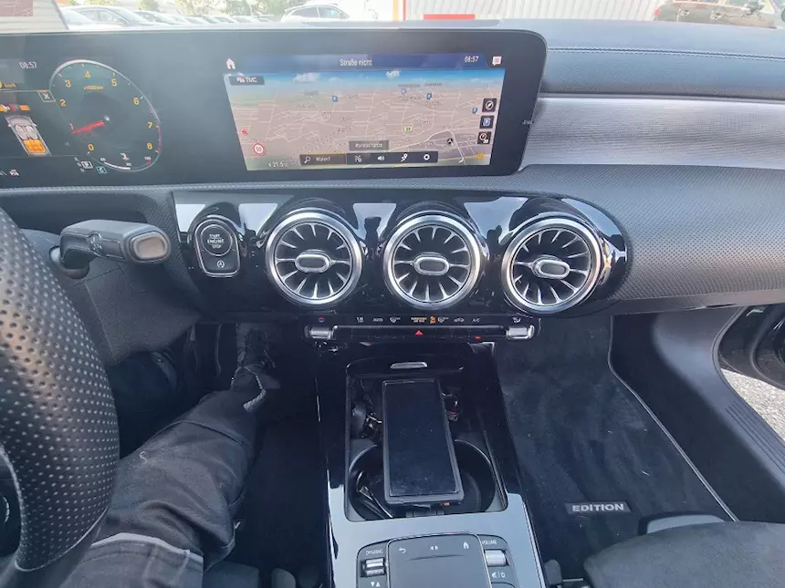 2020 Mercedes-Benz A 180 Edizione LED clima navi keyless-go Km 62000 - Foto 4