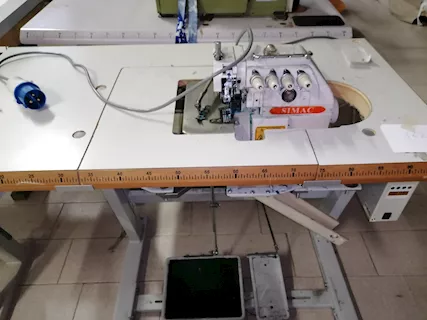 Tagliacuci 2 aghi 4 fili incassata