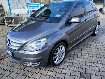 Classe B - Auto tenuta gelosamente in ottime