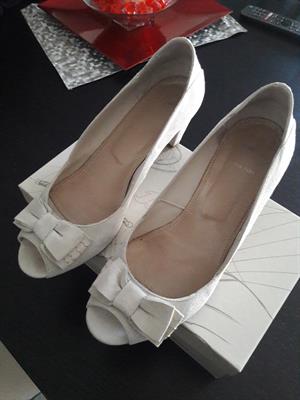 Scarpe tacco 6,5 donna in camoscio