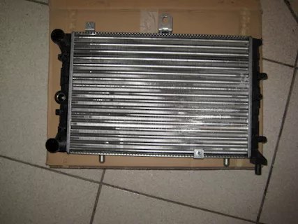 Radiatore raffreddamento Lancia Delta Prisma Valeo TA424